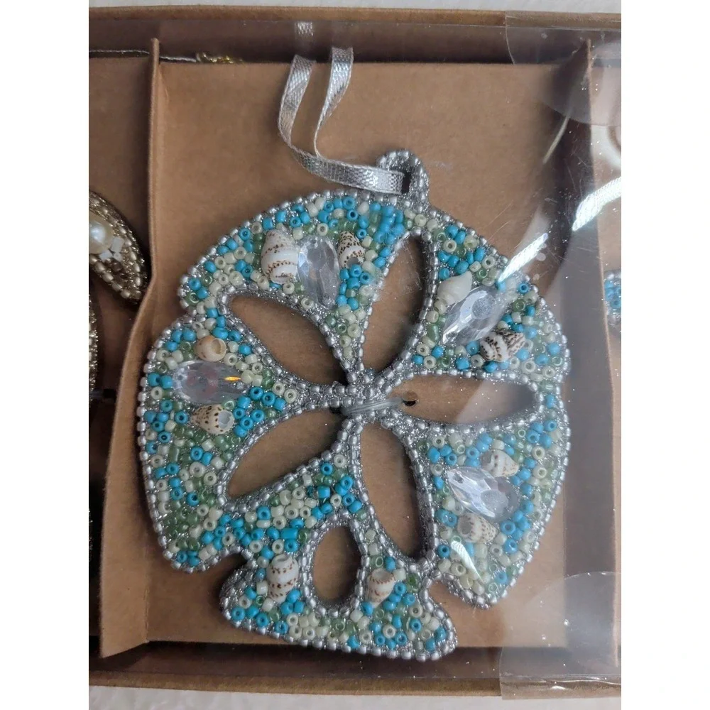 Tommy Bahama Fly By Night Ornaments